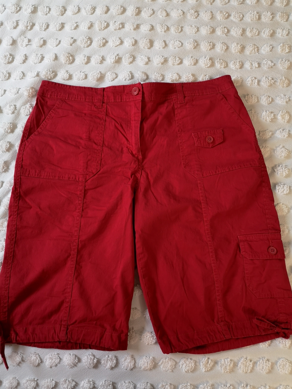 Karen Scott Women's Bright Red Cargo Shorts Size 12